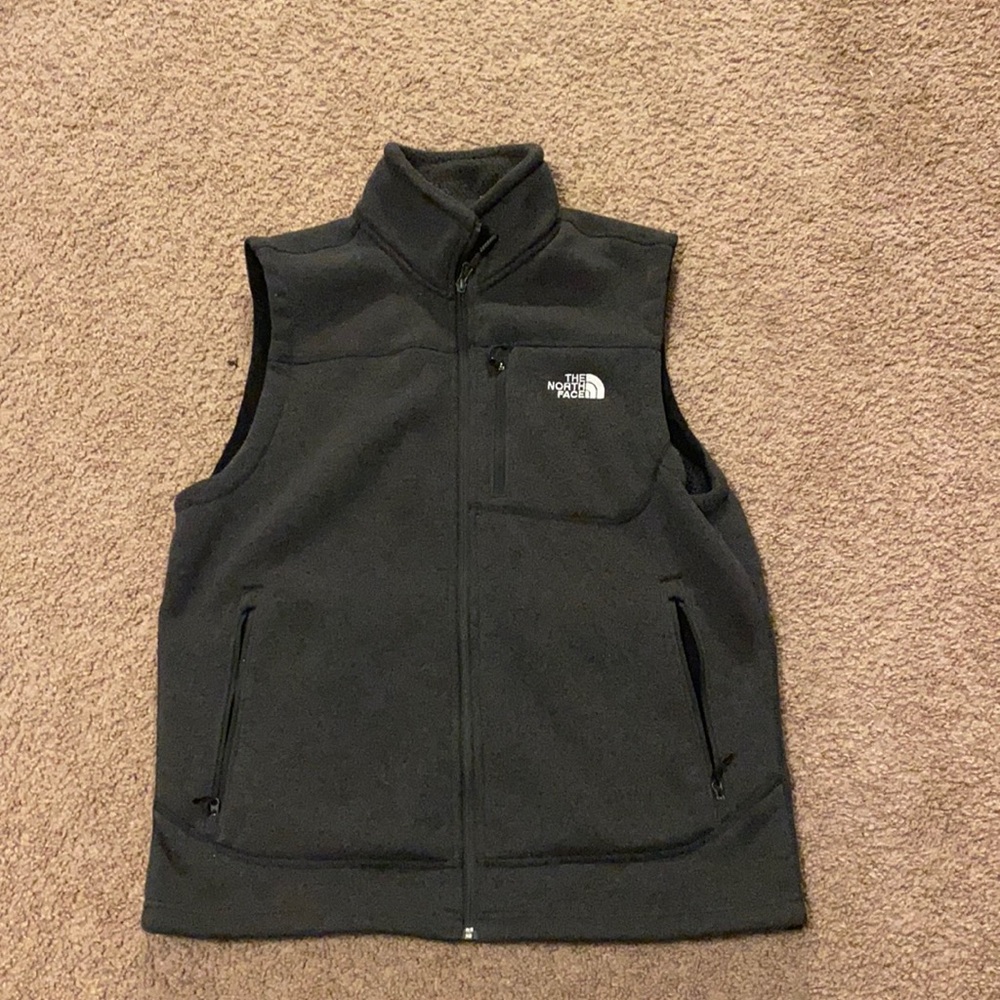 Men’s North Face Vest